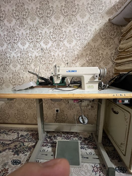 Juki швейная машинка