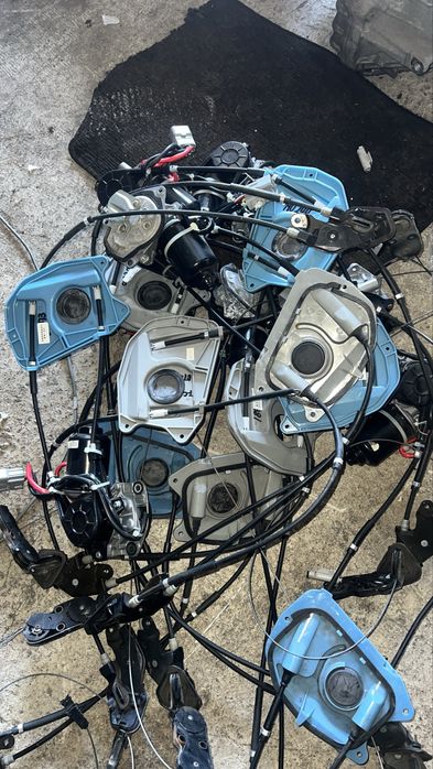 Трос двери Альфард 2005