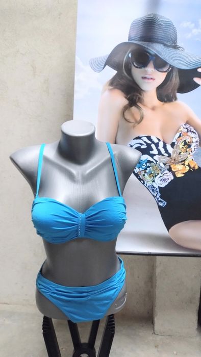 НОВ! Дамски бански от две части Terés, M