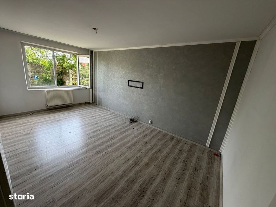 OCAZIE --- Apartament 3 camere  67.6 mp, Rahova - Parc Pecineaga