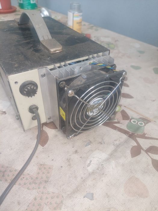 Sursa 33 volti. 8 amperi