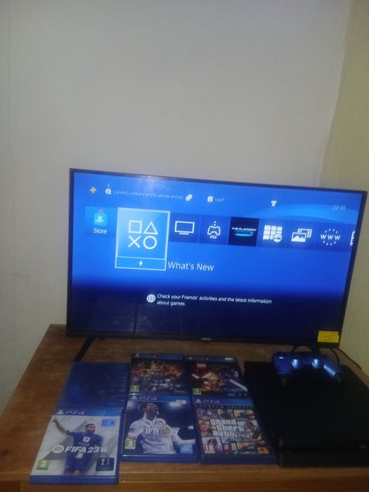 PlayStation 4 slim във отлично състояни