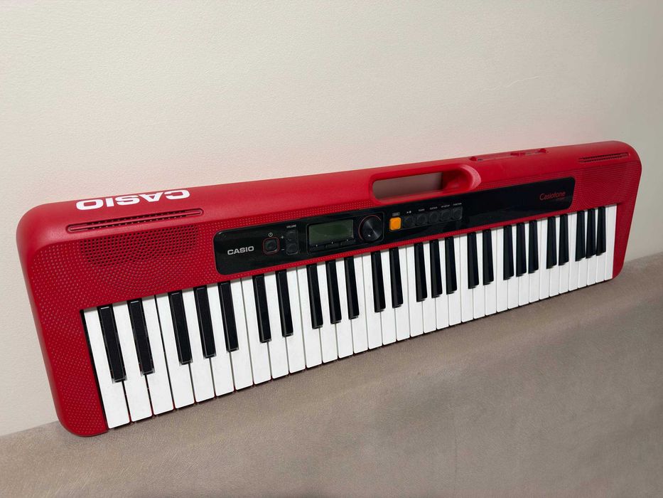 Синтезатор Casio CT-S200RD