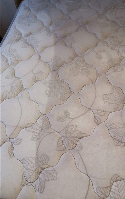 Curățare saltele, canapele