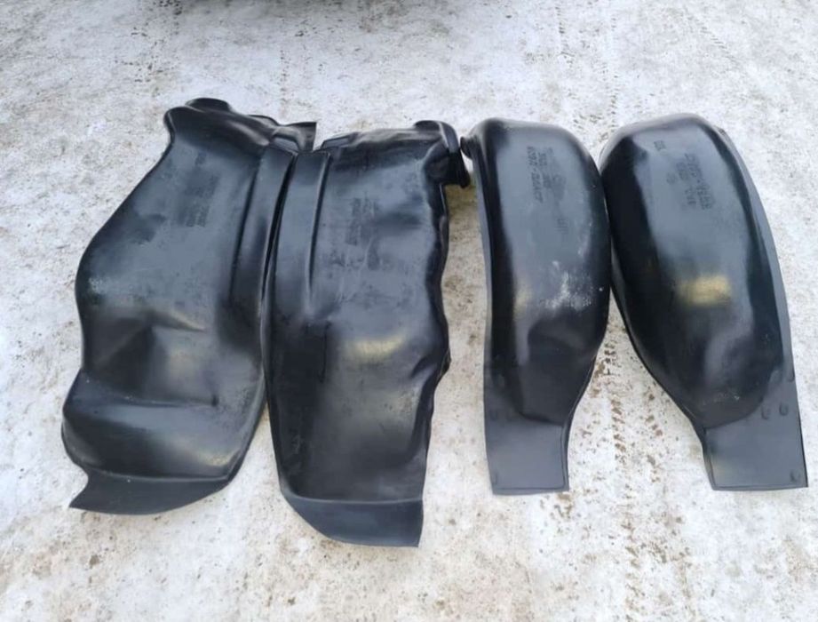 Подкрылки LC 100,105.LX470.