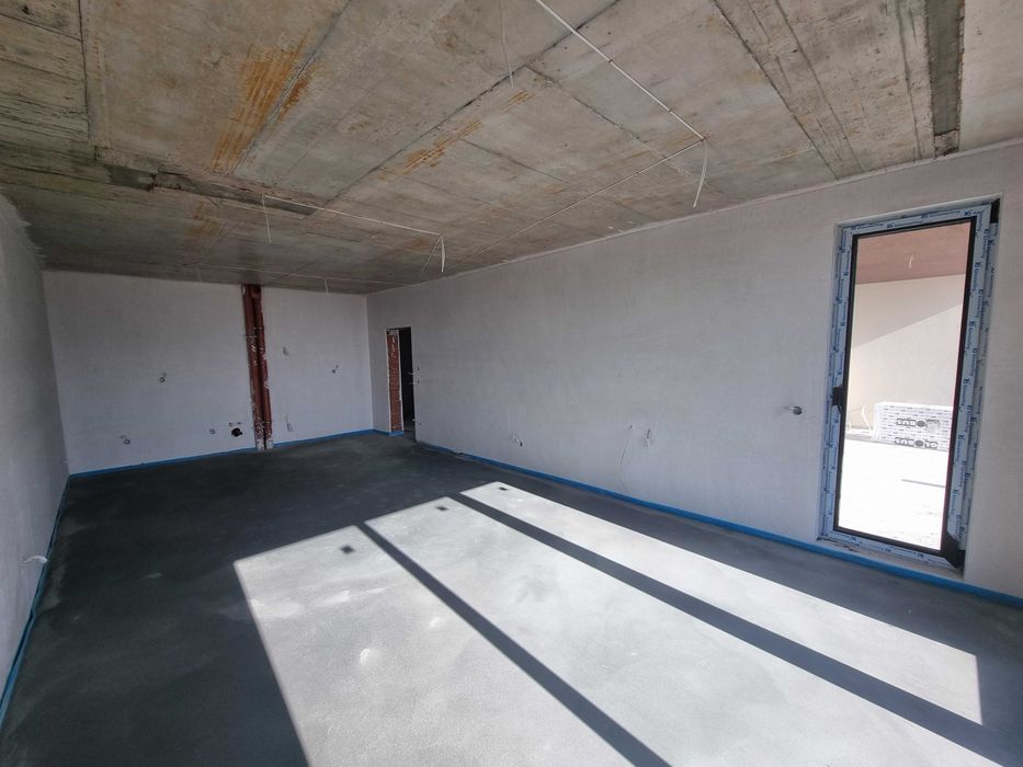 Тристаен апартамент с подово отопление в кв. Баларбаши