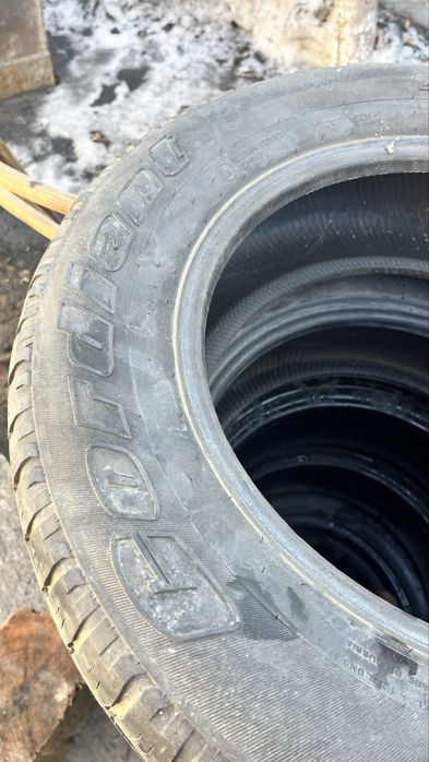 Резина на 16 шины продам