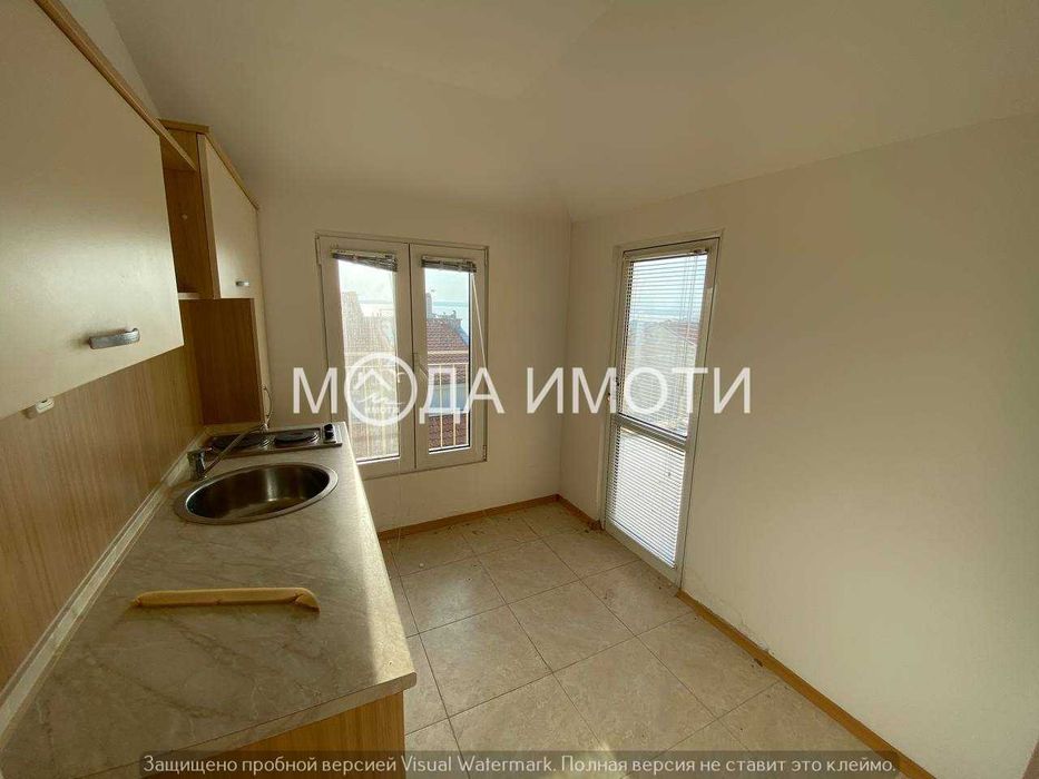 Продава се Къща в Свети Влас - 440 кв.м за 1023 €/кв.м - Снимка #13