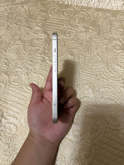 Айфон 13,128 гб, состояние идеальное