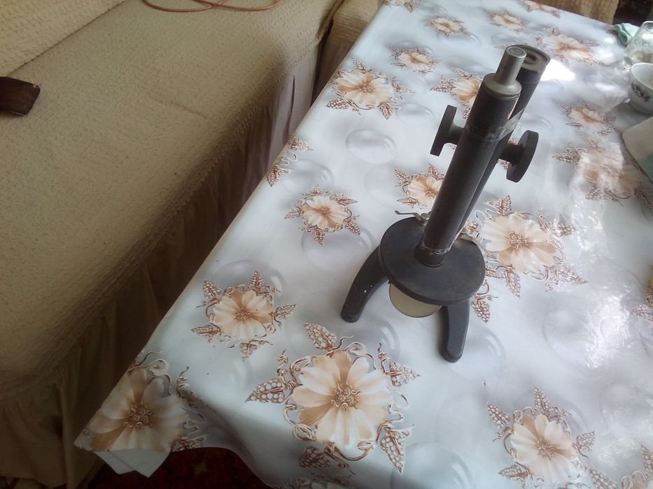 Микроскоп советский