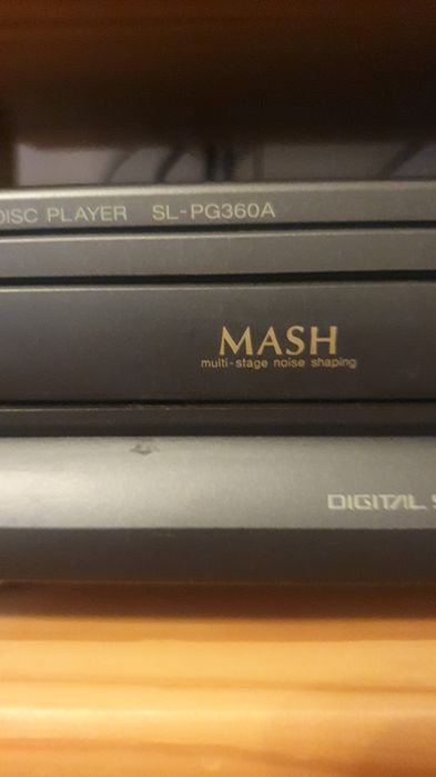 Vand linie .componente .audio technics