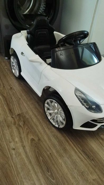 Детска кола за каране...