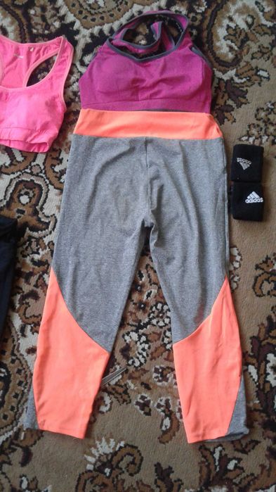 Женская лдежда для спорта фитнеса