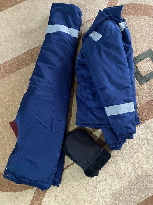 Продам спецодежду новая