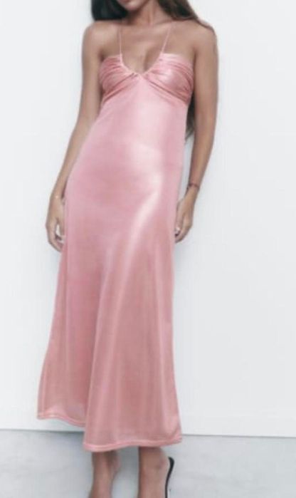 Розова миди рокля с метален оттенък Zara