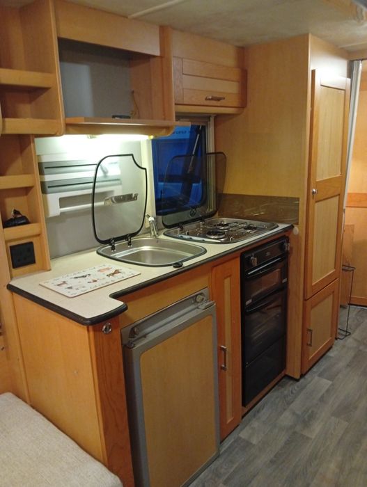 Rulota an 2007. 2 zone 5-6 persoane  preț de la 4350€