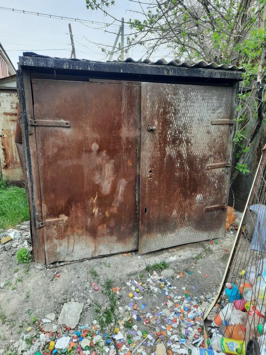 Продам металический гараж