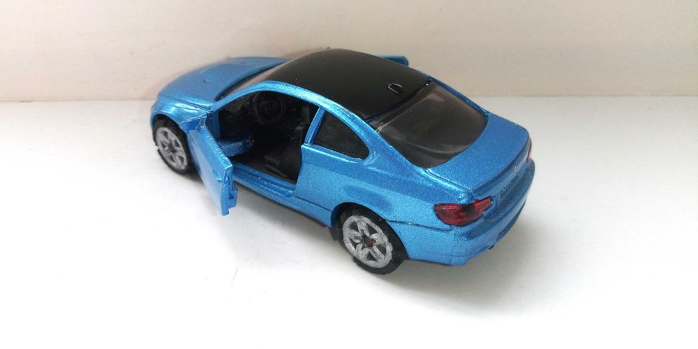 Метални модели на SIKU