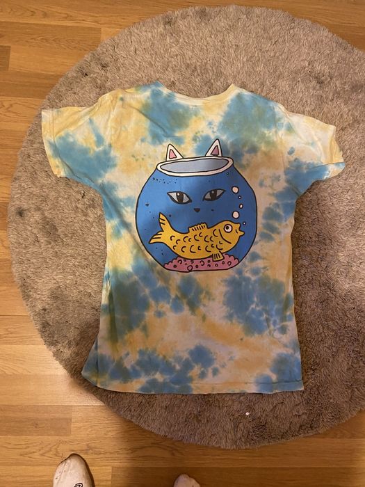 Тениски ripndip s и m