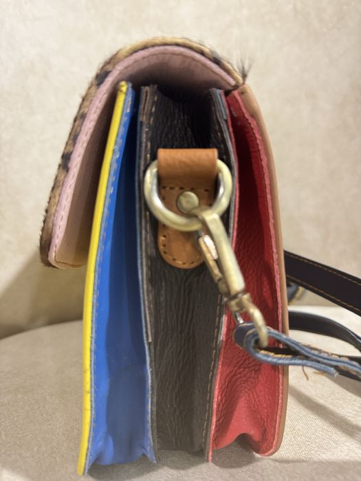 Дамска чанта естествена кожа