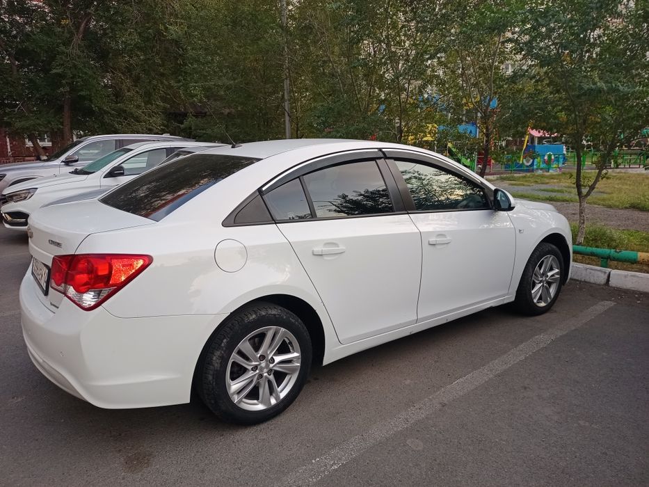 Продам Chevrolet Cruze 2013г.в.