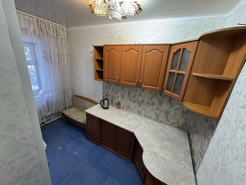 Сдам трехкомнотную  квартиру