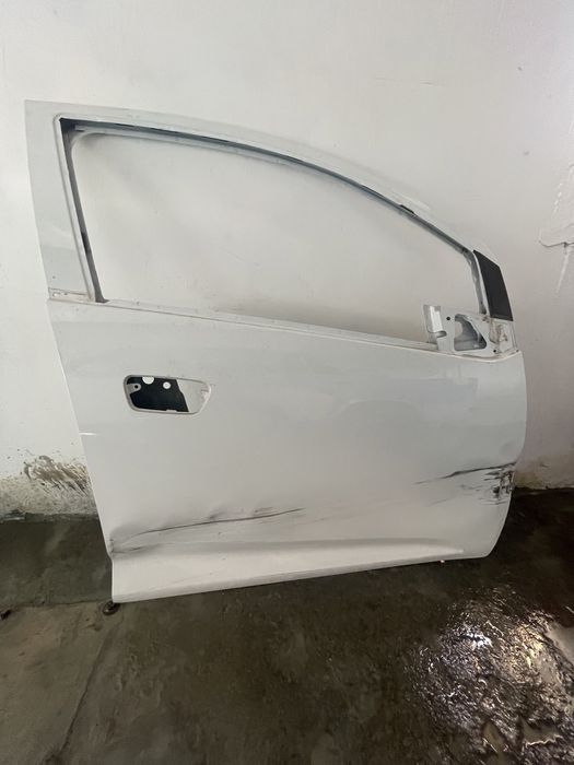 Spark oldi pasajir eshik