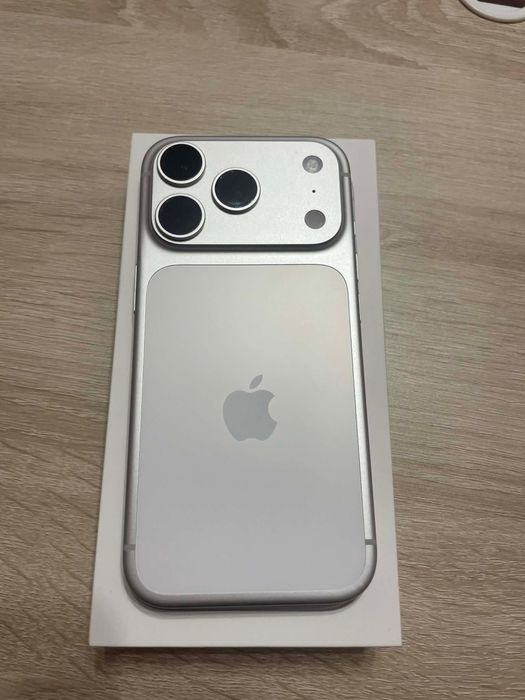 Айфон 17 про 256 ГБ