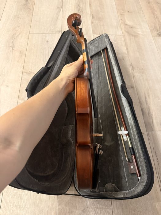 Скрипка 3/4 в чехле