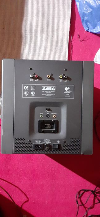Boxa Logitech bass
