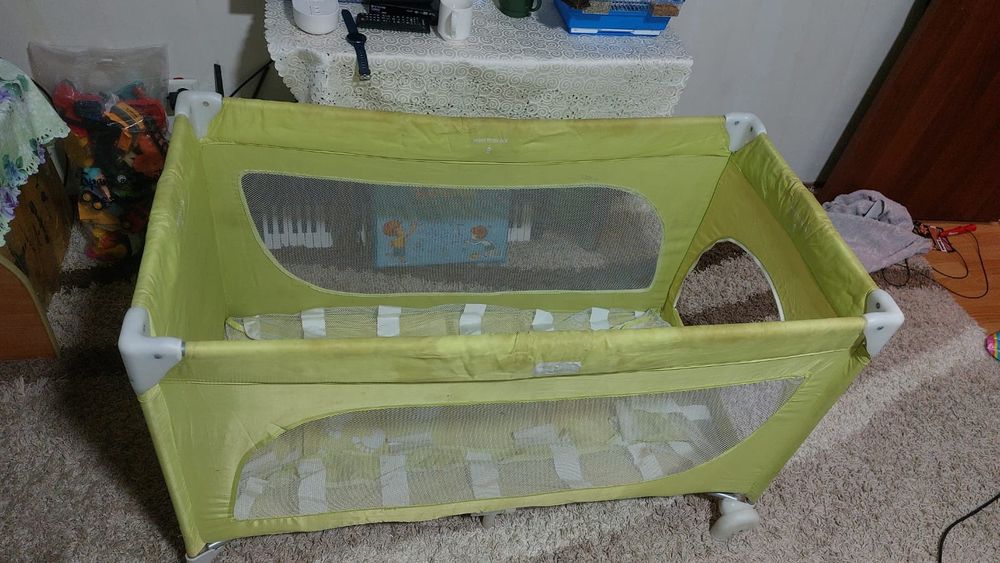 Продам манеже детский