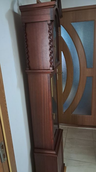 Ceas de podea cu pendula