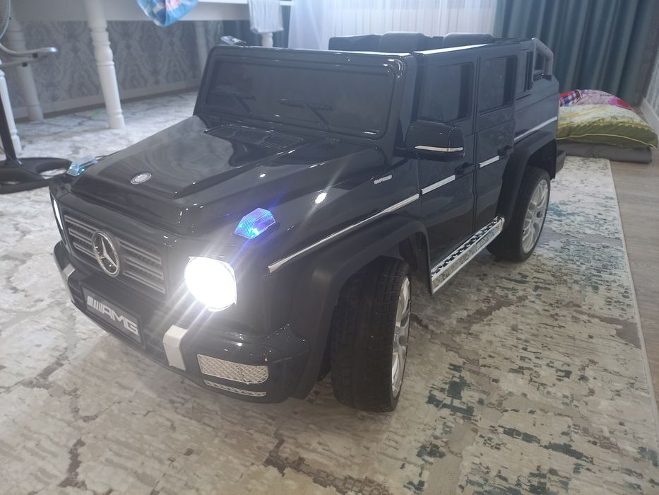 Электромобиль двухместный
