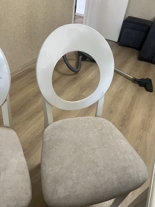 Stul yogochdan holati yaxshi