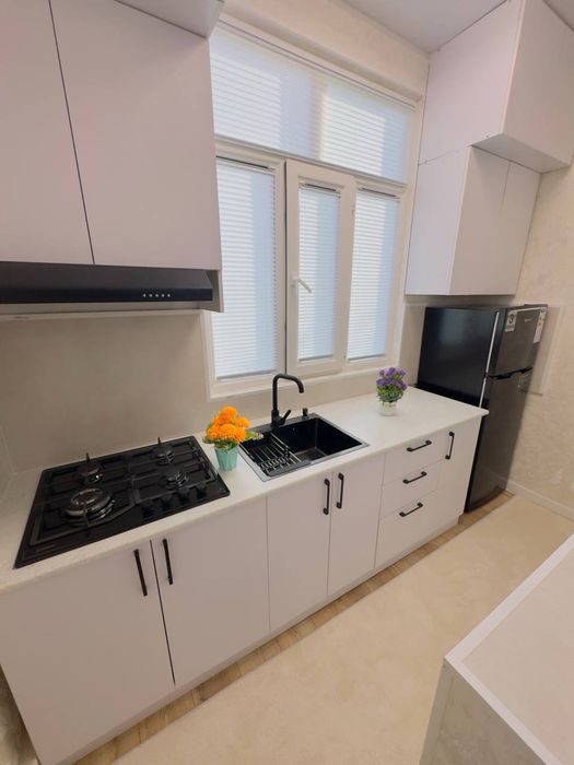 Квартира 1Х комнатная 1*2/3/4. срочно сотилади Чиланзор 19 chilanzor