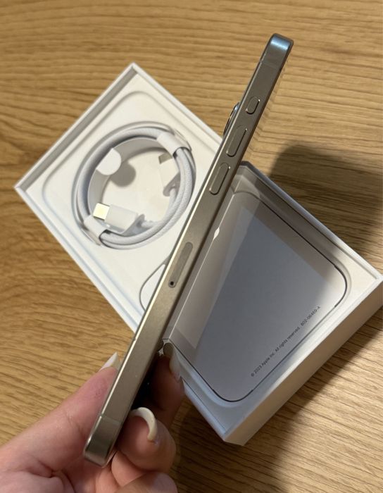 iPhone 15 PRO MAX • ca NOU • 96% Bateria •256 GB