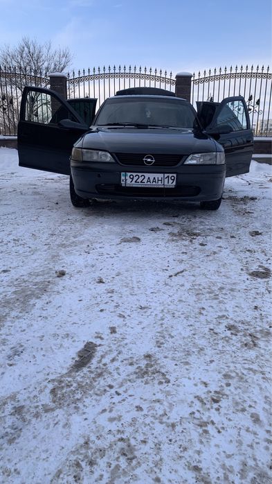 Опель вектра б продам или обмен на автомат