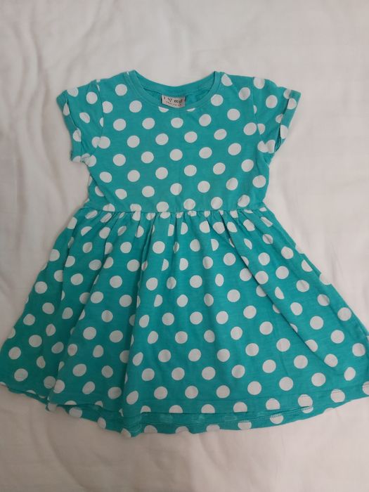 Продам пакет вещей для девочки