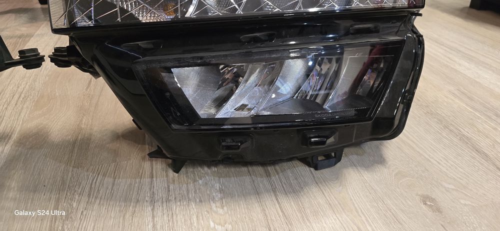 Far full led skoda kamiq