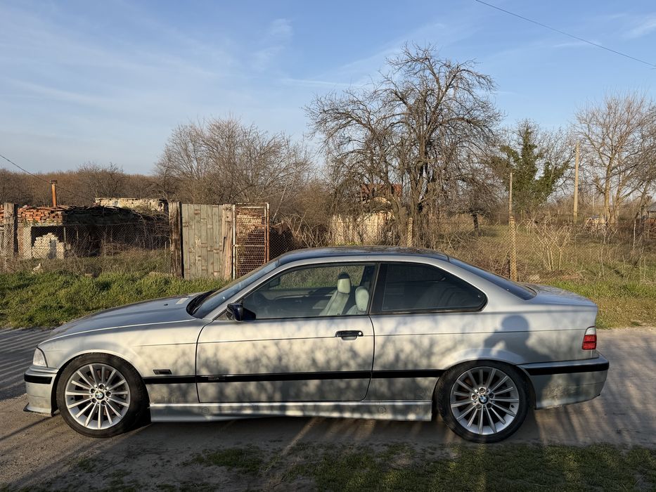 E36 320i M52B20 coupe