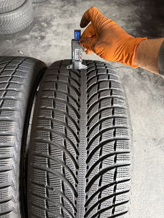 2 anvelope iarna 235/55/19 , Michelin , 6 mm