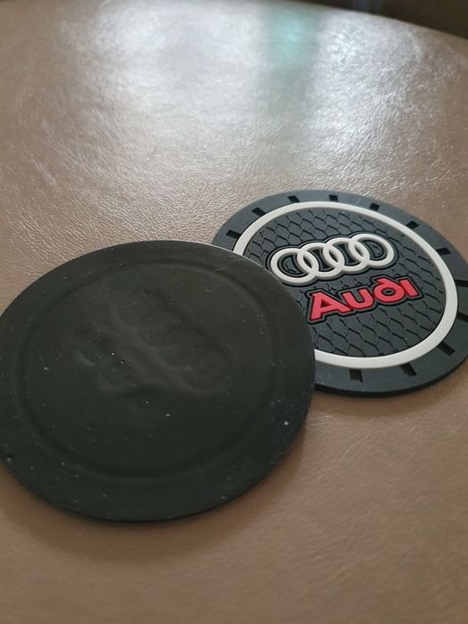 Метални емблеми S line и гумени подложки Audi