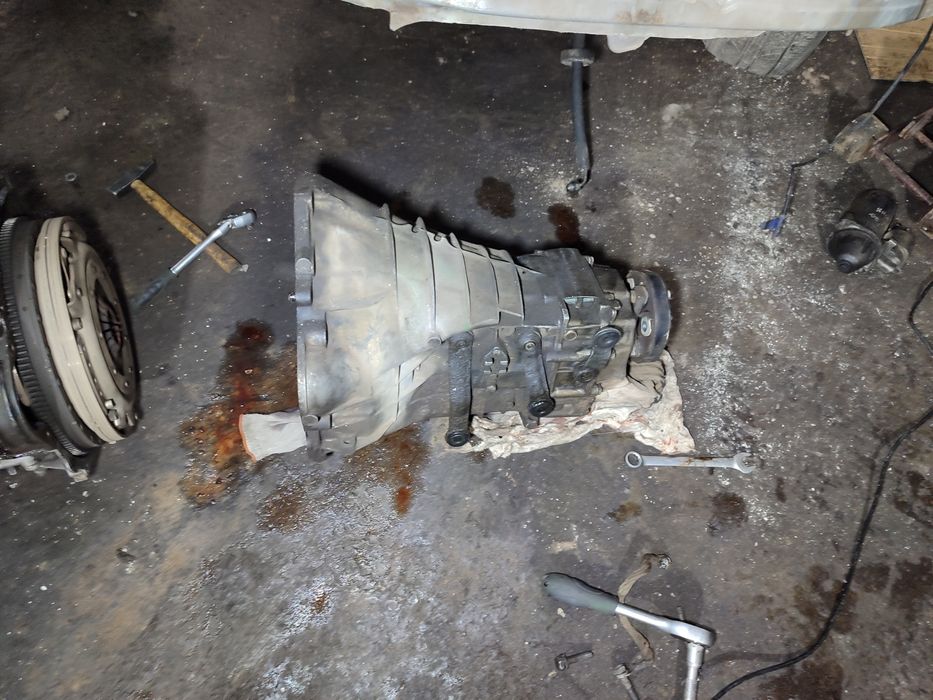 Продам глушитель на Мерседес W202 C202