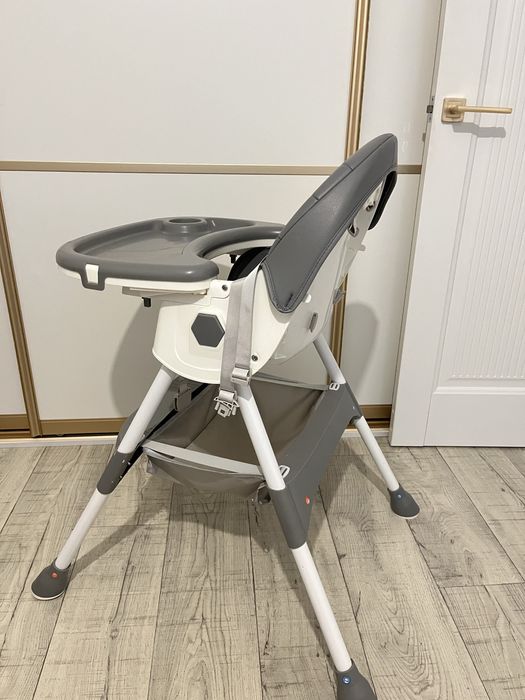 Продам стульчик для кормления