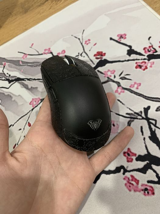 Продам Мышь Aula SC360se