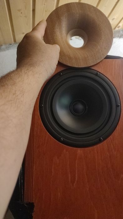 Vând wave guide din lemn