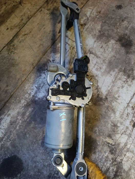 Механизъм моторче чистачки БМВ Х1 Е84 / BMW E84 - 2992465