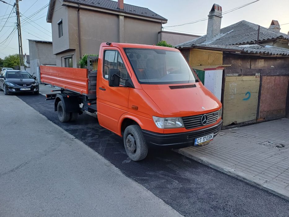 Camioneta Mercedes sprinter