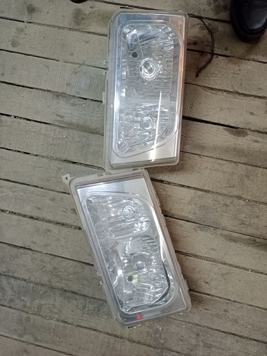 Фары Мерседес 190