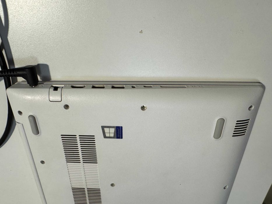 Lenovo IdeaPad 330-15IKB i5-8250U / 12GB RAM / SSD 240GB